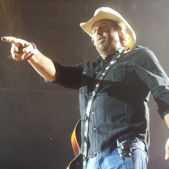 Meet your Posher, Jackie - Picture 1 of 1